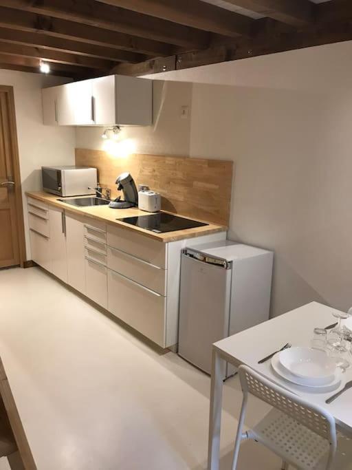 Studio 30M2 Centre De Cusset Екстериор снимка
