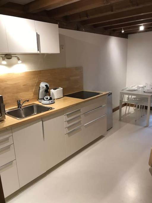 Studio 30M2 Centre De Cusset Екстериор снимка