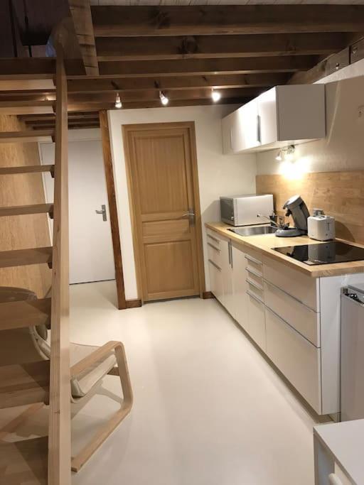 Studio 30M2 Centre De Cusset Екстериор снимка